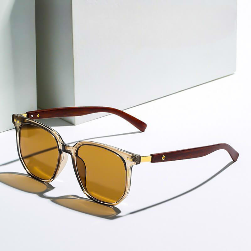 Soltero | Unisex Retro Woodgrain Sunglasses