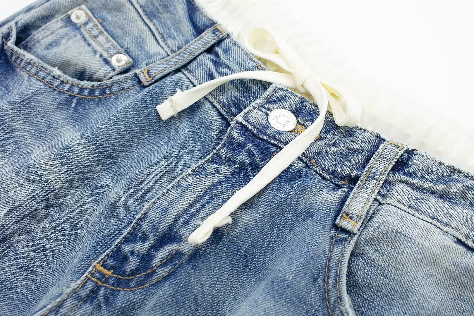 Casual Mid‑Waist Straight‑Leg Jeans for Women