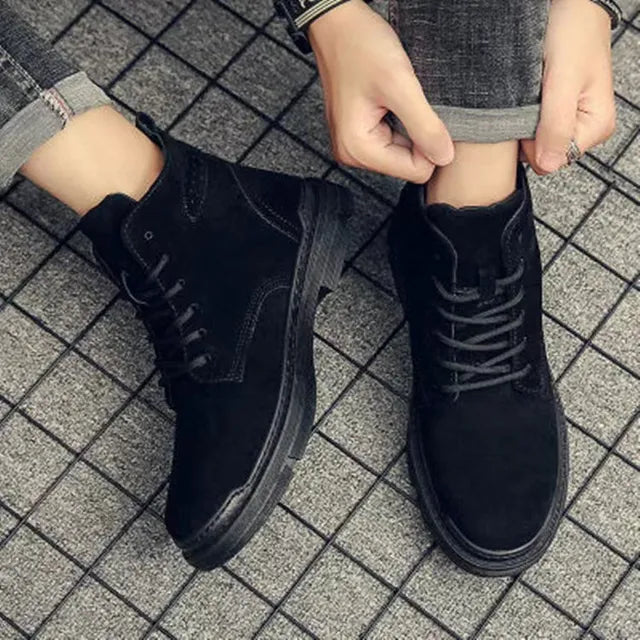 Rugged Adventure Comfortable Hiking Men's Boots