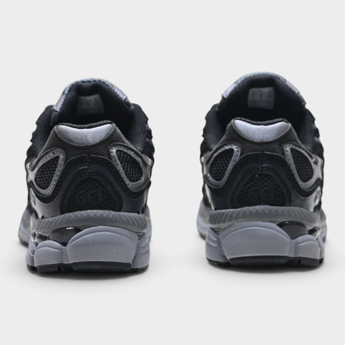 ASICS GEL-NYC Men’s SportStyle Trainers