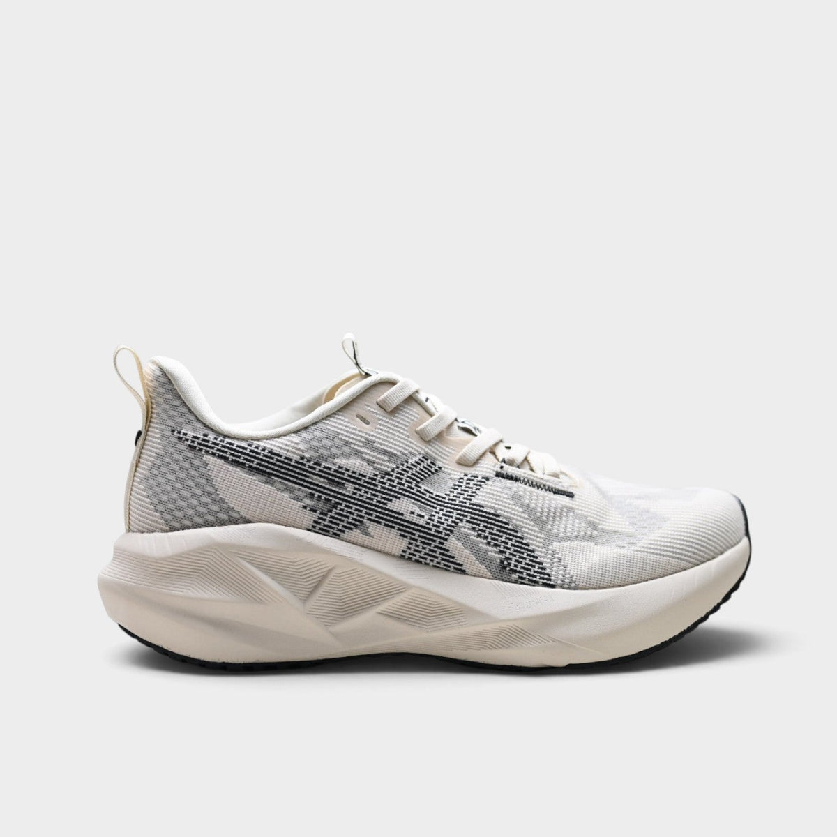 ASICS Novablast 5 Men’s Cushioned Road Running Shoes