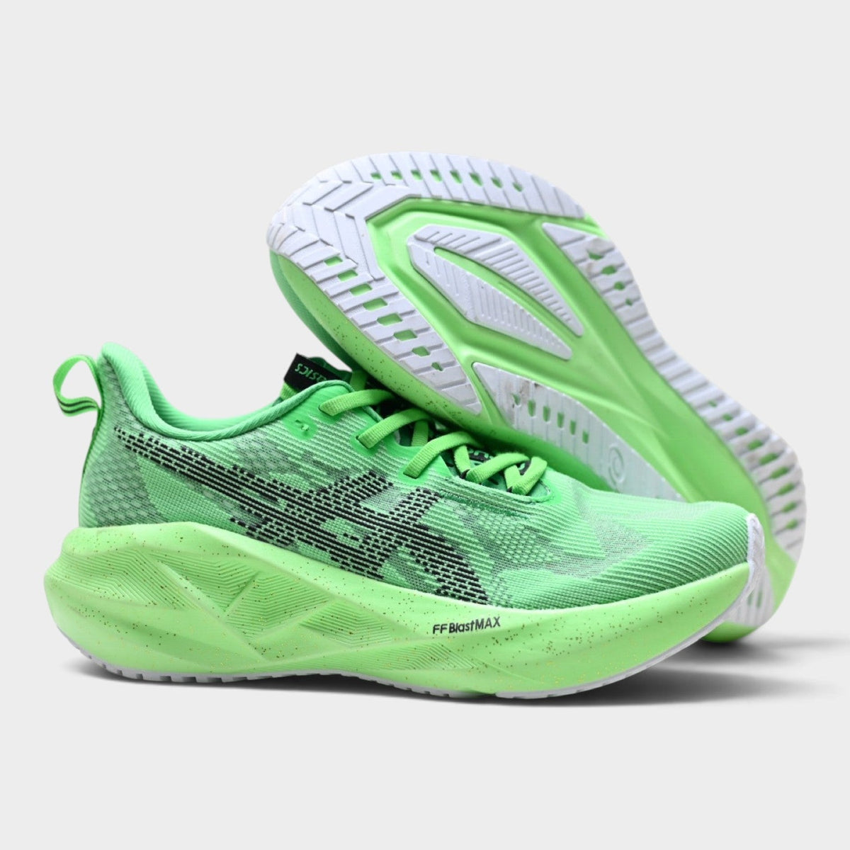 ASICS Novablast 5 Women’s Lightweight Cushioned Road Running Shoes