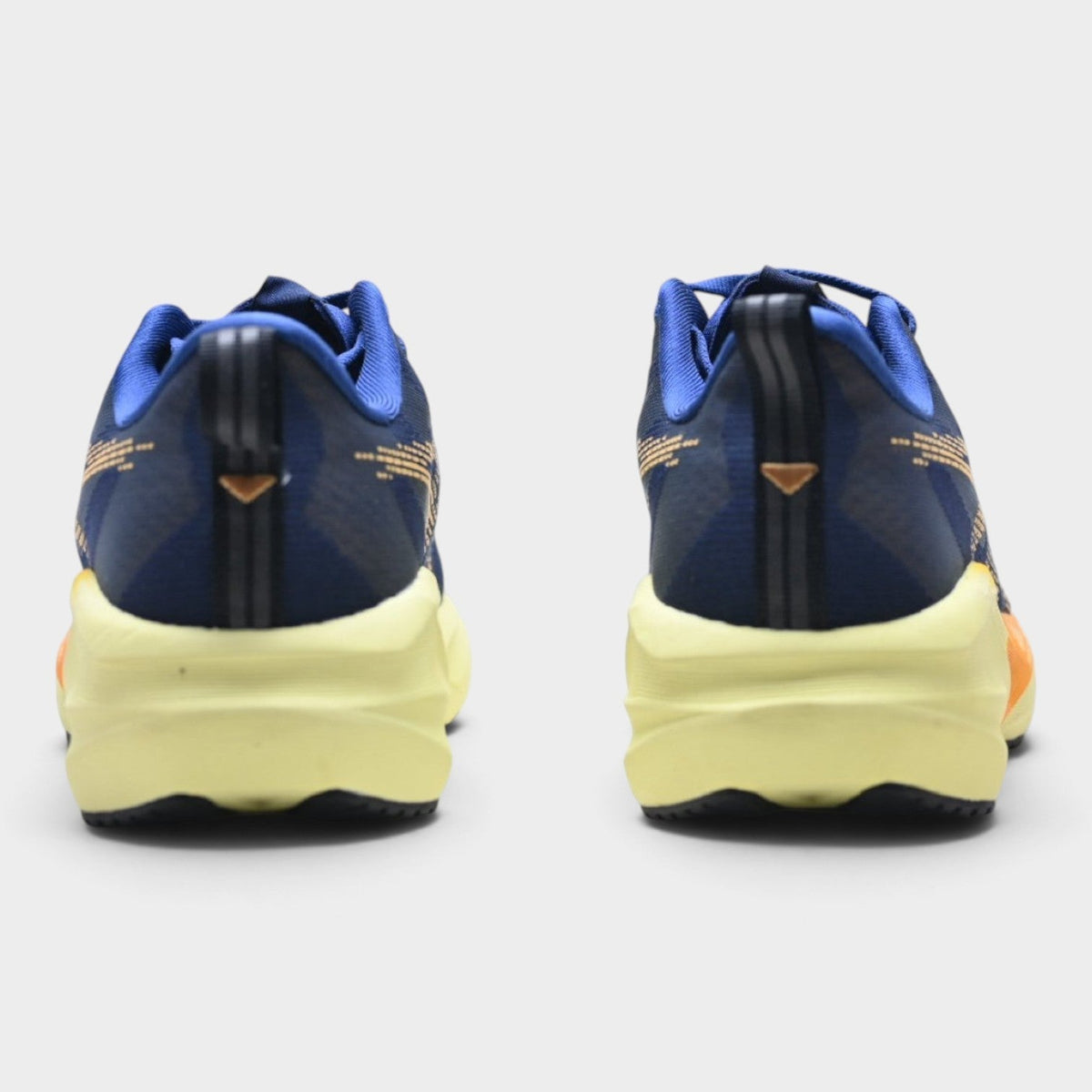 ASICS Novablast 5 Women’s Lightweight Cushioned Road Running Shoes