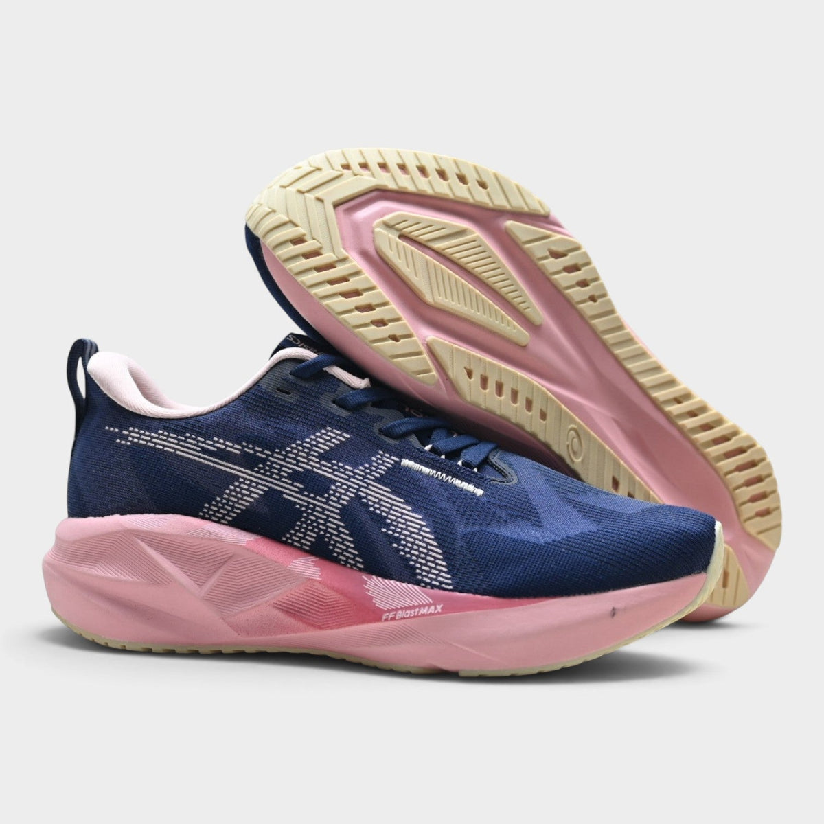 ASICS Novablast 5 Women’s Lightweight Cushioned Road Running Shoes