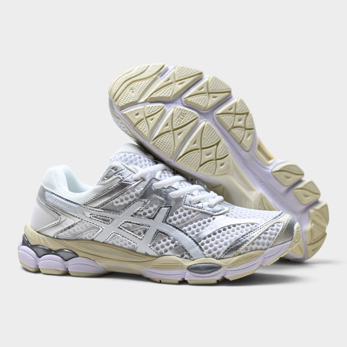 ASICS GEL-Cumulus 16 Men’s Retro SportStyle Trainers