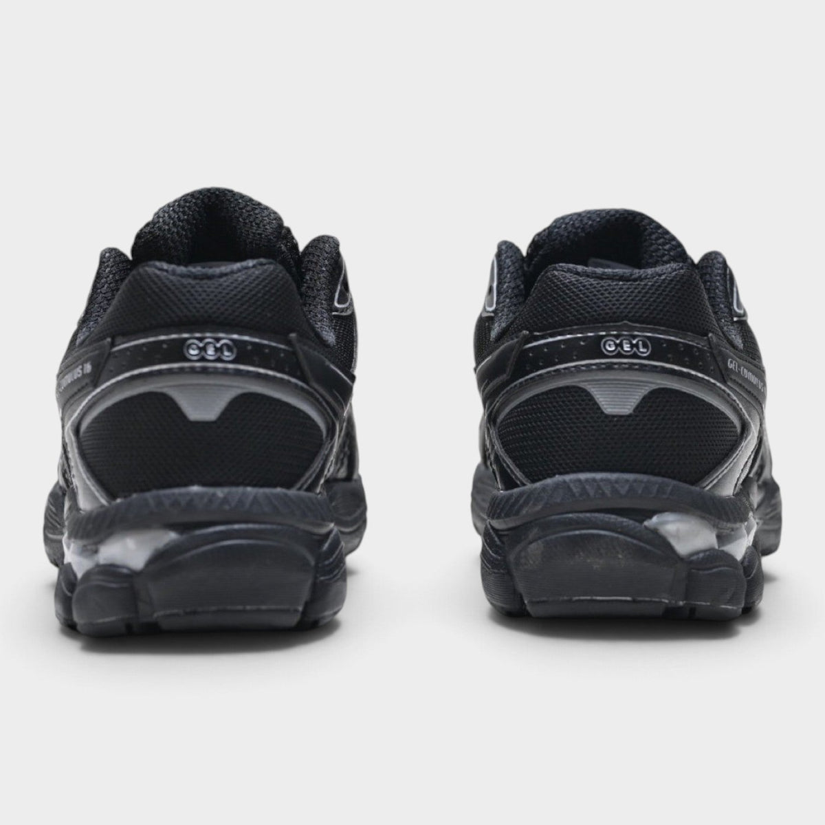 ASICS GEL-Cumulus 16 Men’s Retro SportStyle Trainers
