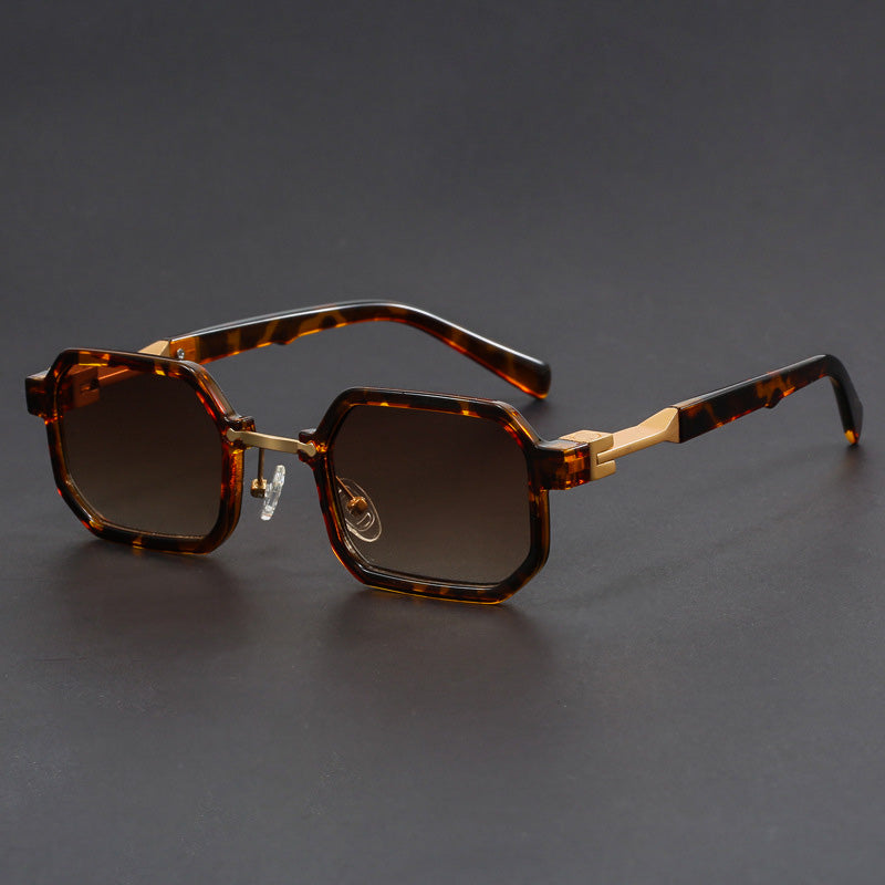 Calvano | Geometric Statement Sunglasses