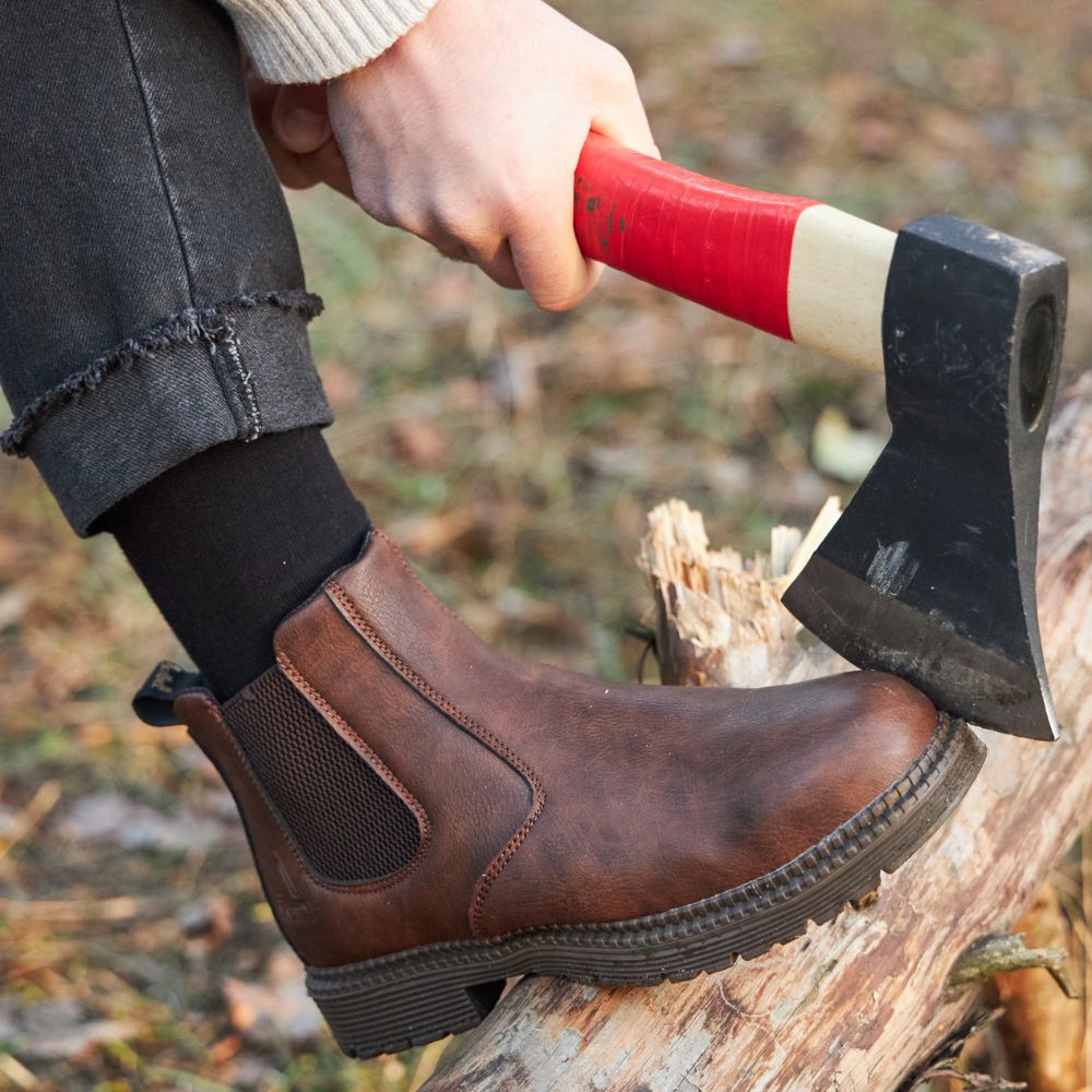 Timeless Slip-on Fit Leather Chelsea Boots for Men
