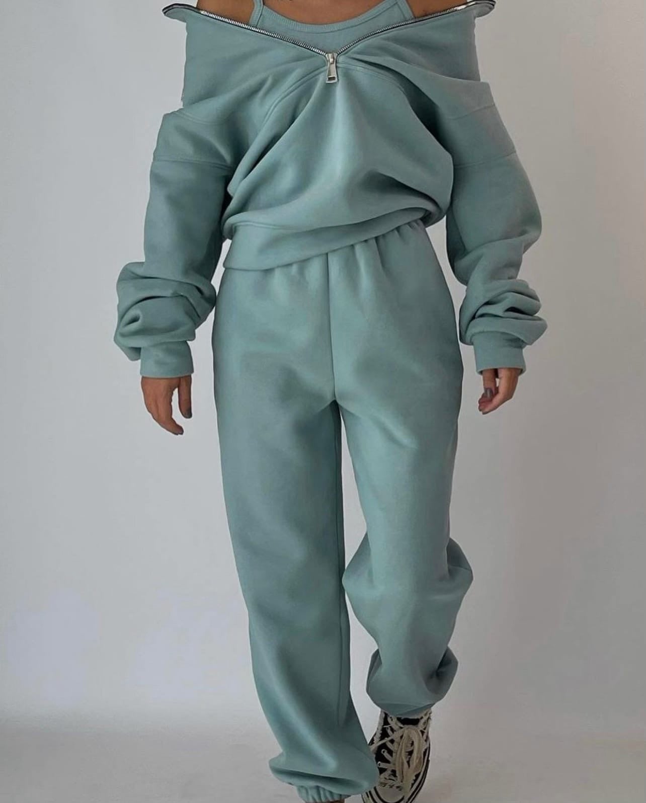 Women’s Oversized Two-Piece Set Casual Half-Zip Top & Joggers