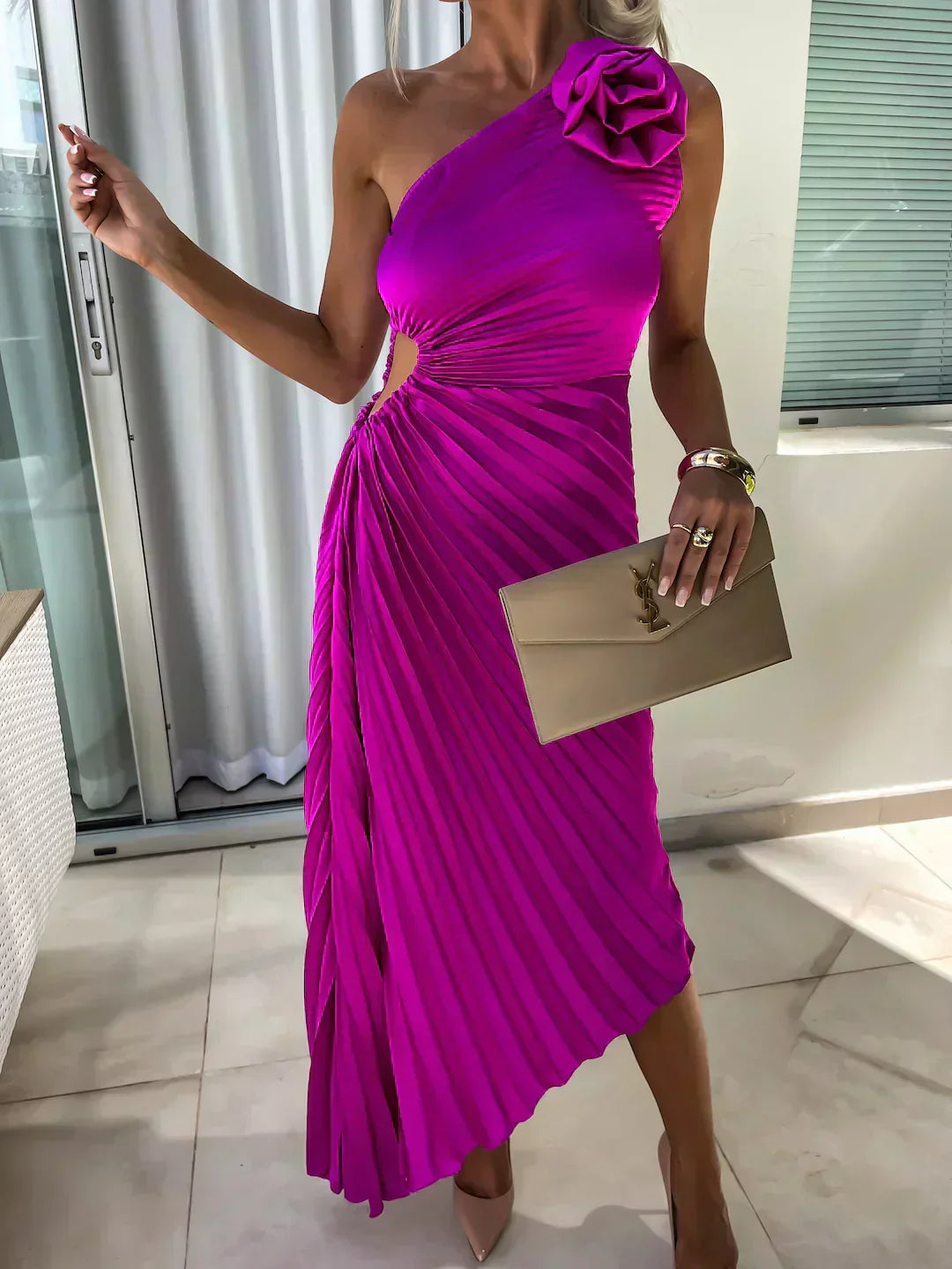 Women's Chic One-shoulder Asymmetric Pleated Evening Dress