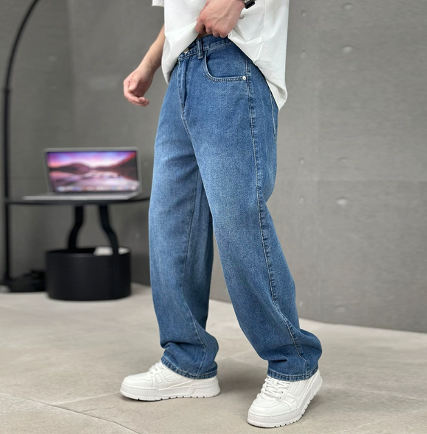 Classic Straight Cut Jeans for Men