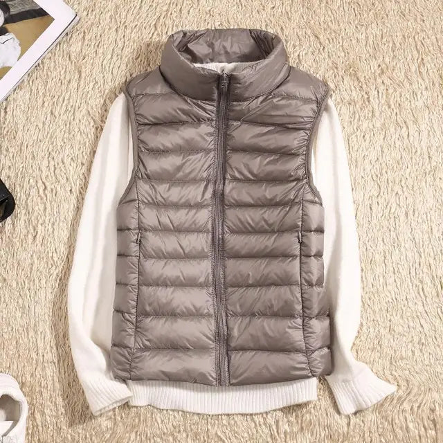 Outdoor Ultra Light Down Zipper Puffer Vest for Women - Ideal Layering Companion