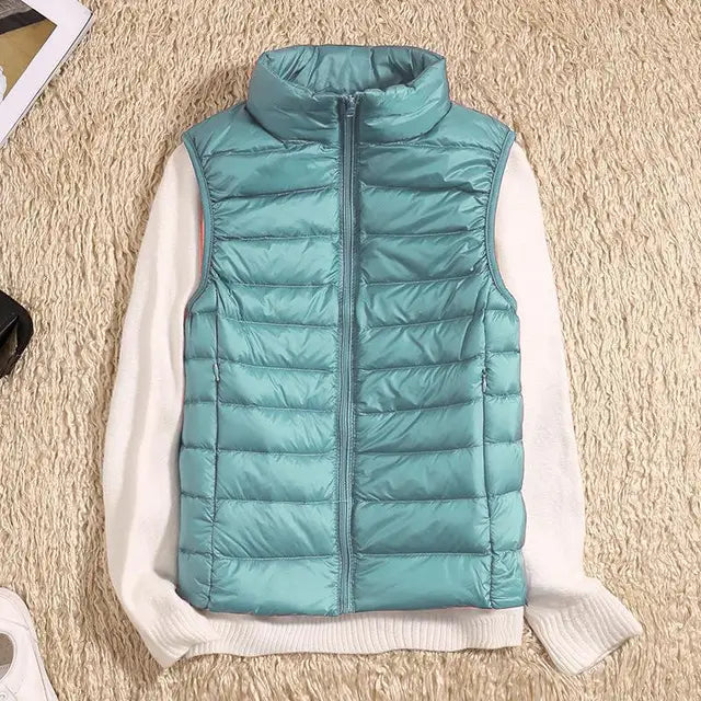 Outdoor Ultra Light Down Zipper Puffer Vest for Women - Ideal Layering Companion