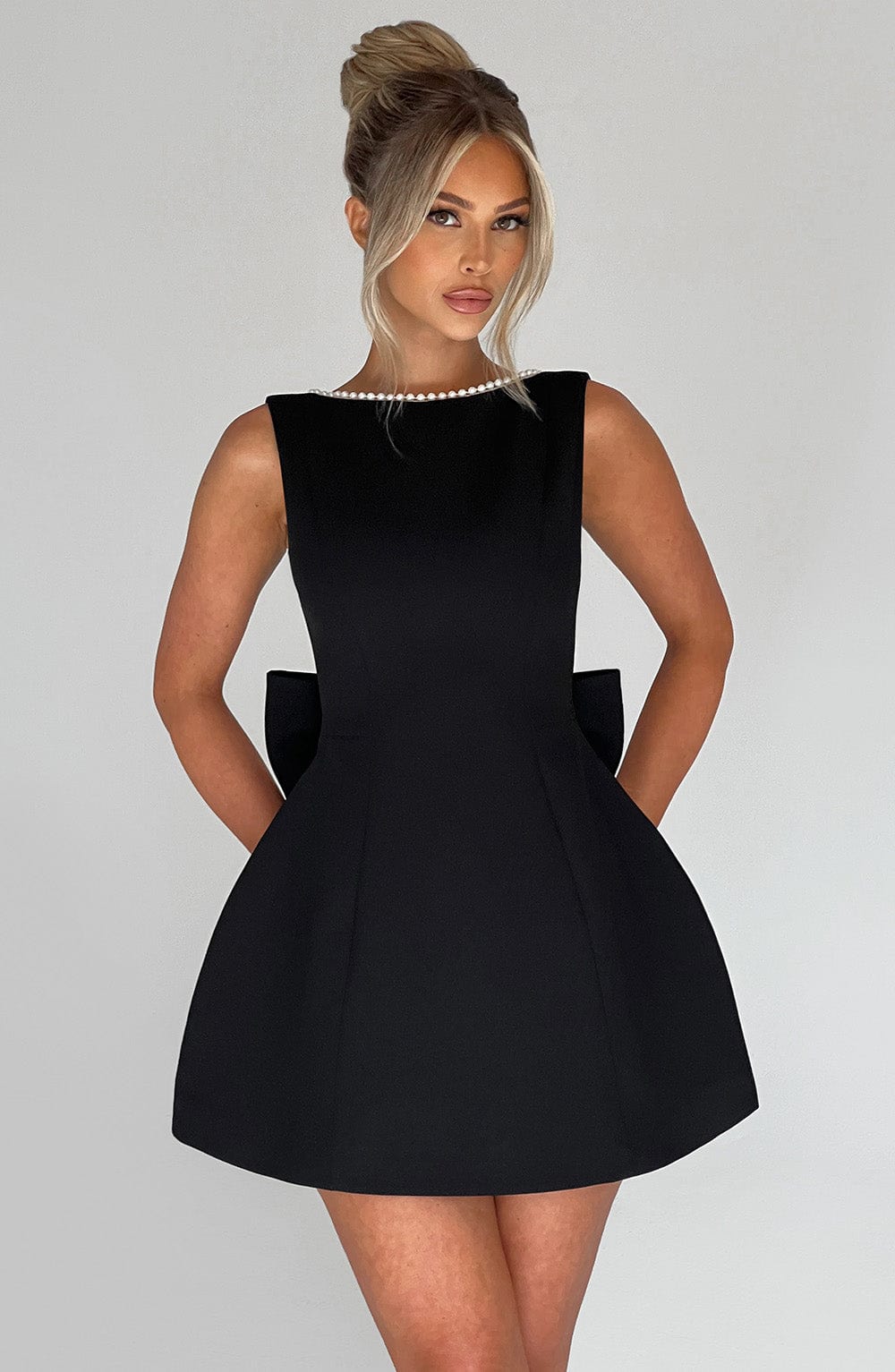 Women's Fashionable Structured Mini Wedding Guest Dress  for Special Events