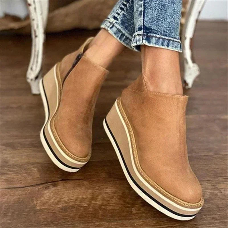 Women’s Platform Chelsea Boots Winter Height and Style