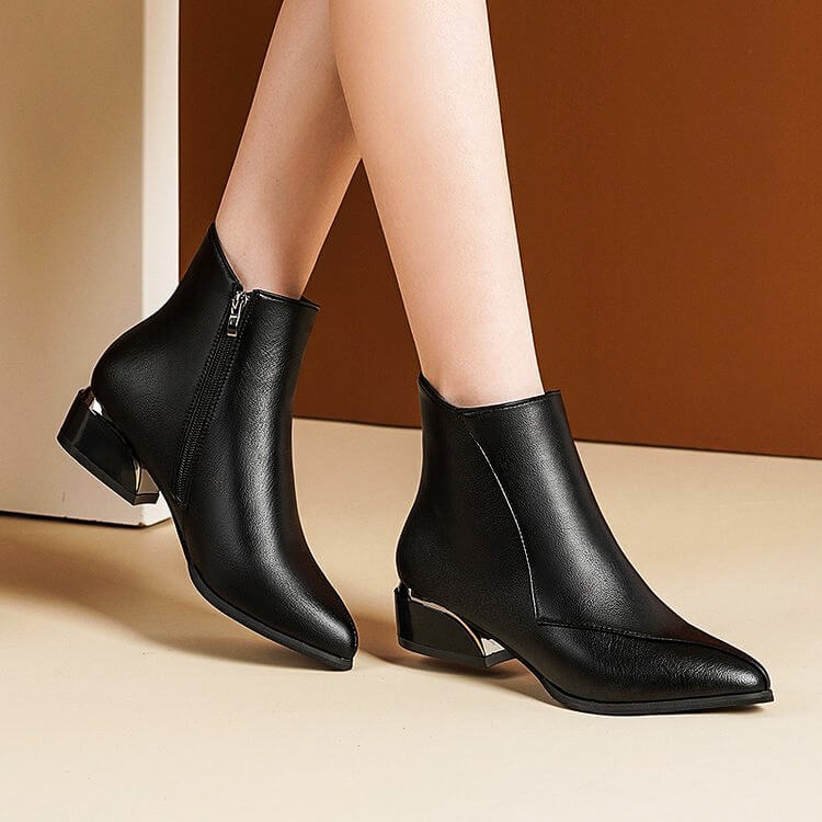 Lunaris | Women’s Minimalist Ankle Boots