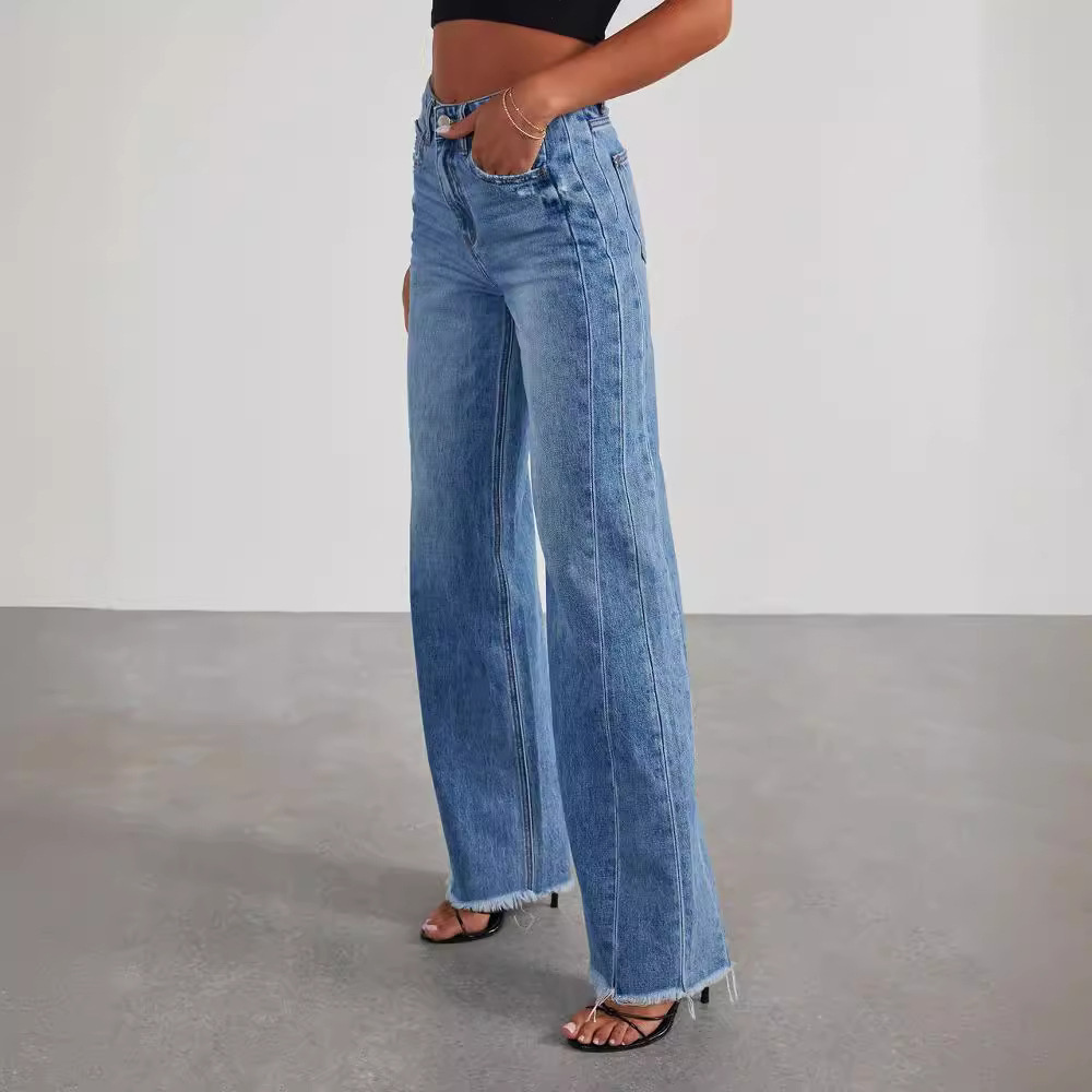 Women’s Fashionable Outdoor Wide-Leg Jeans in High-Waisted Style