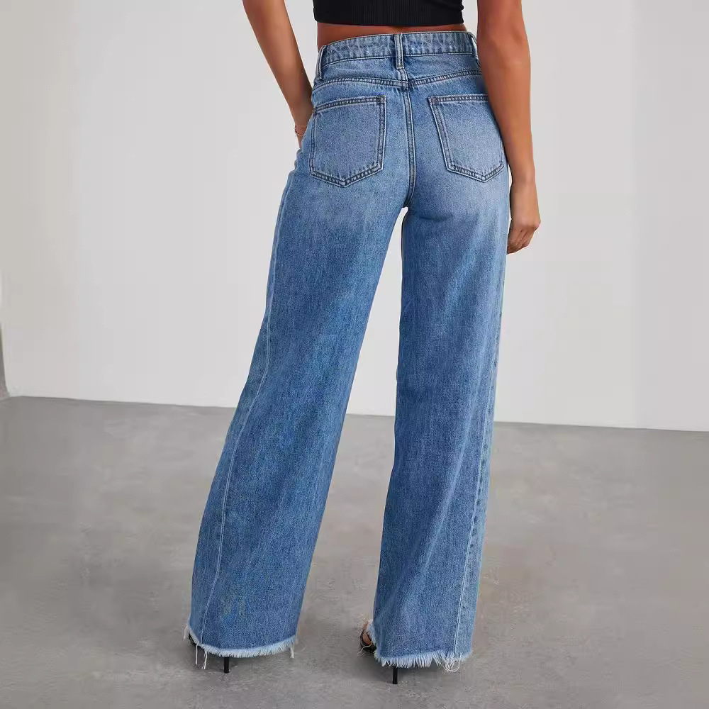 Women’s Fashionable Outdoor Wide-Leg Jeans in High-Waisted Style