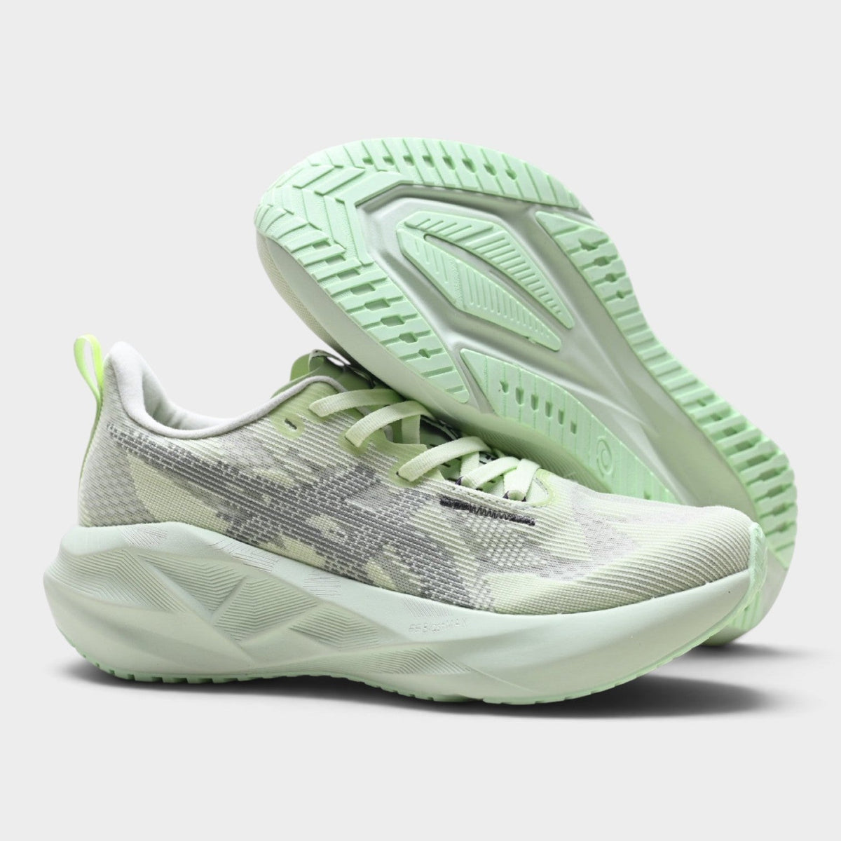 ASICS Novablast 5 Women’s Lightweight Cushioned Road Running Shoes