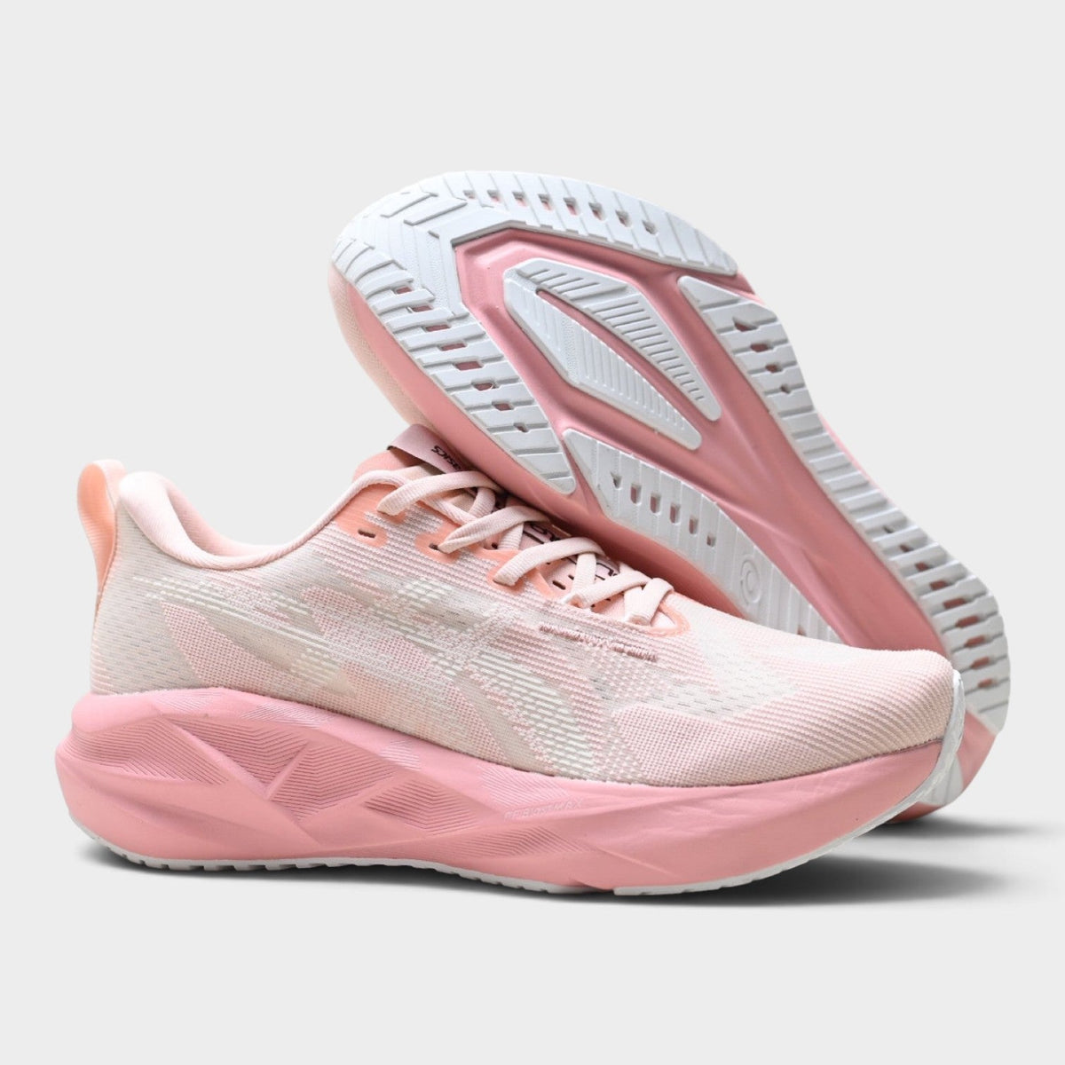 ASICS Novablast 5 Women’s Lightweight Cushioned Road Running Shoes