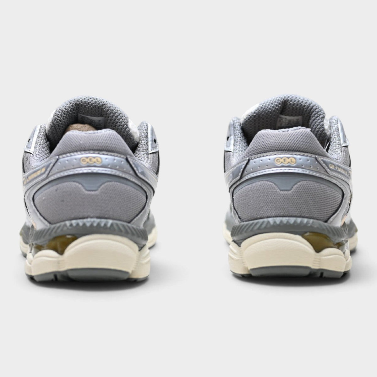 ASICS GEL-Cumulus 16 Men’s Retro SportStyle Trainers