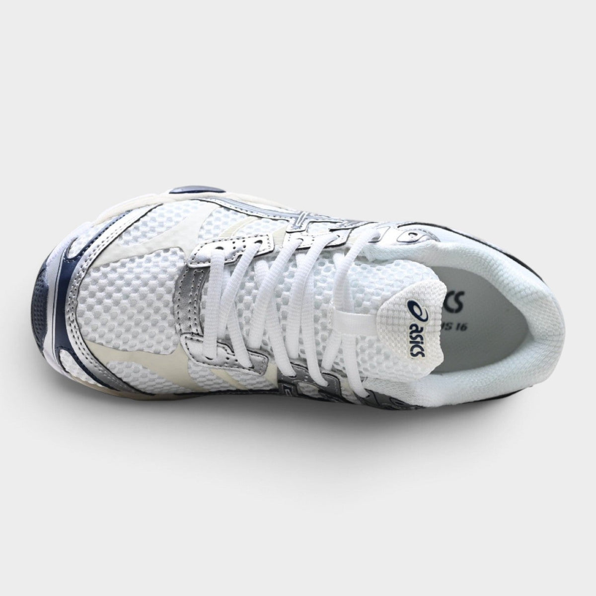 ASICS GEL-Cumulus 16 Men’s Retro SportStyle Trainers