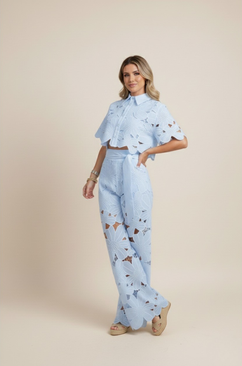 Women's Modern Flattering Floral Breezy Two-Piece Cut Out Set