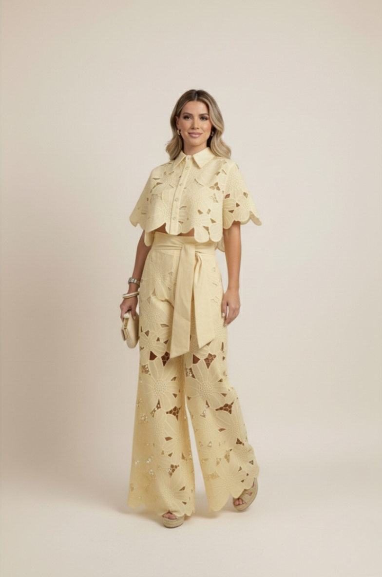 Women's Modern Flattering Floral Breezy Two-Piece Cut Out Set