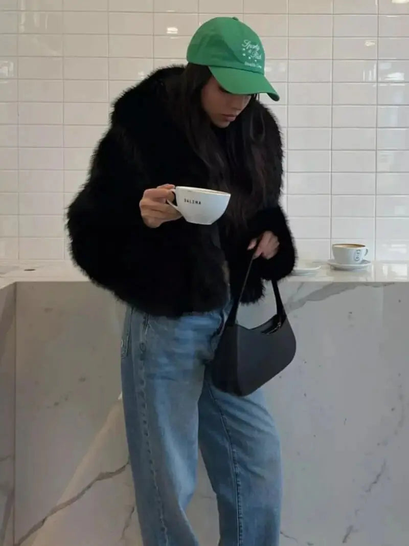 Beanne | Women’s Faux Fur Lapel Coat
