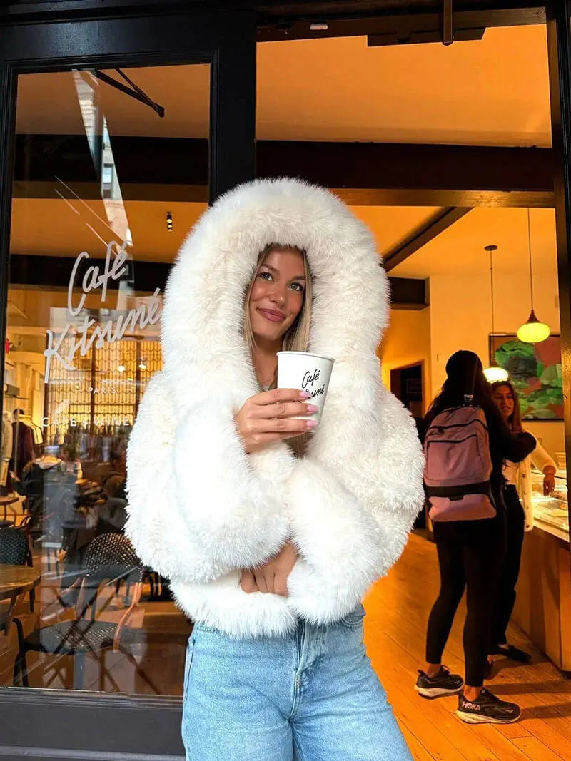 Sorelle | Women’s Oversized Faux Fur Coat