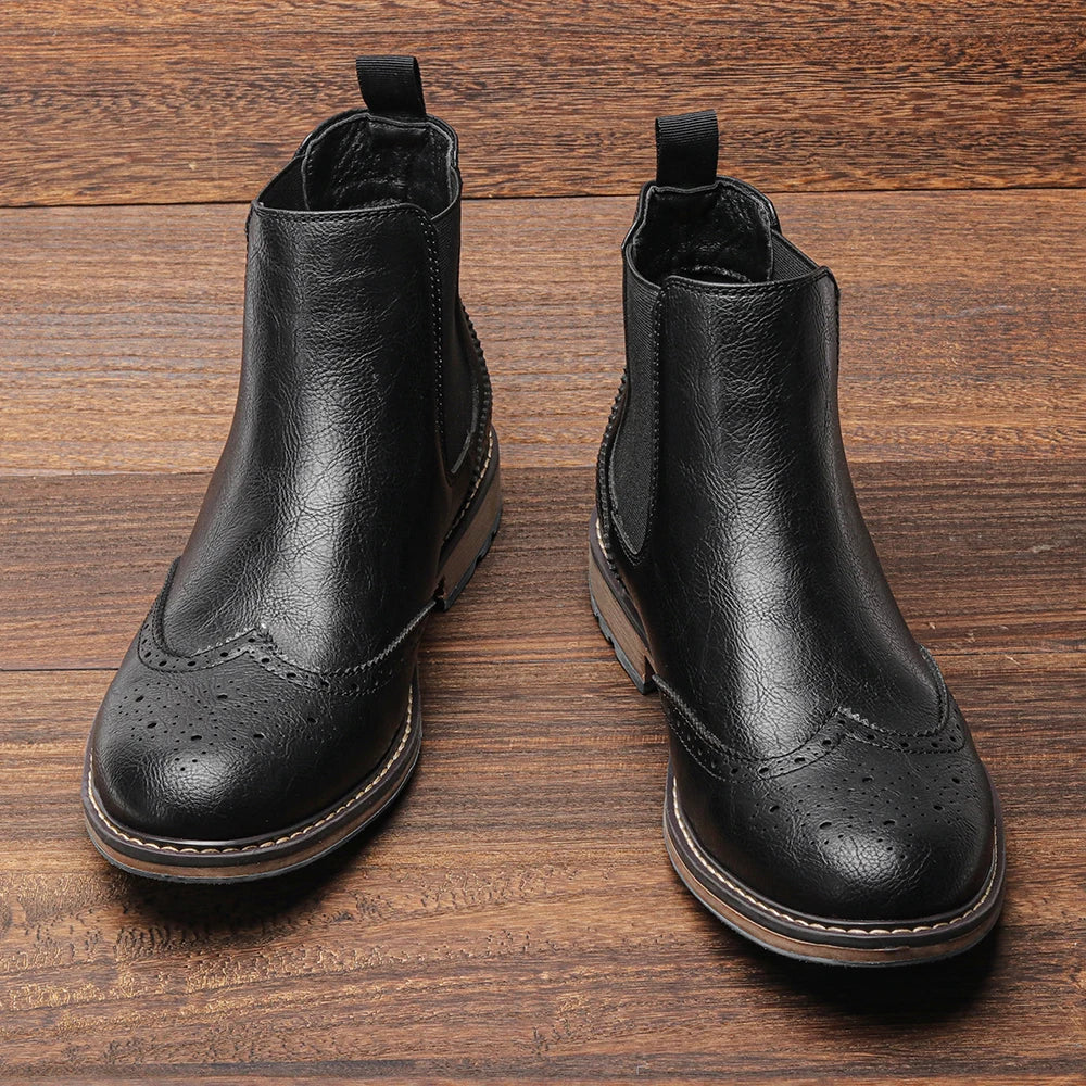 Durable Mens Boots with Modern Elegance