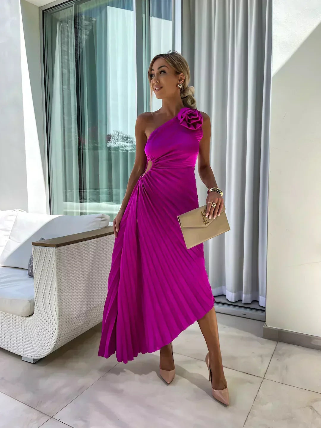 Women's Chic One-shoulder Asymmetric Pleated Evening Dress