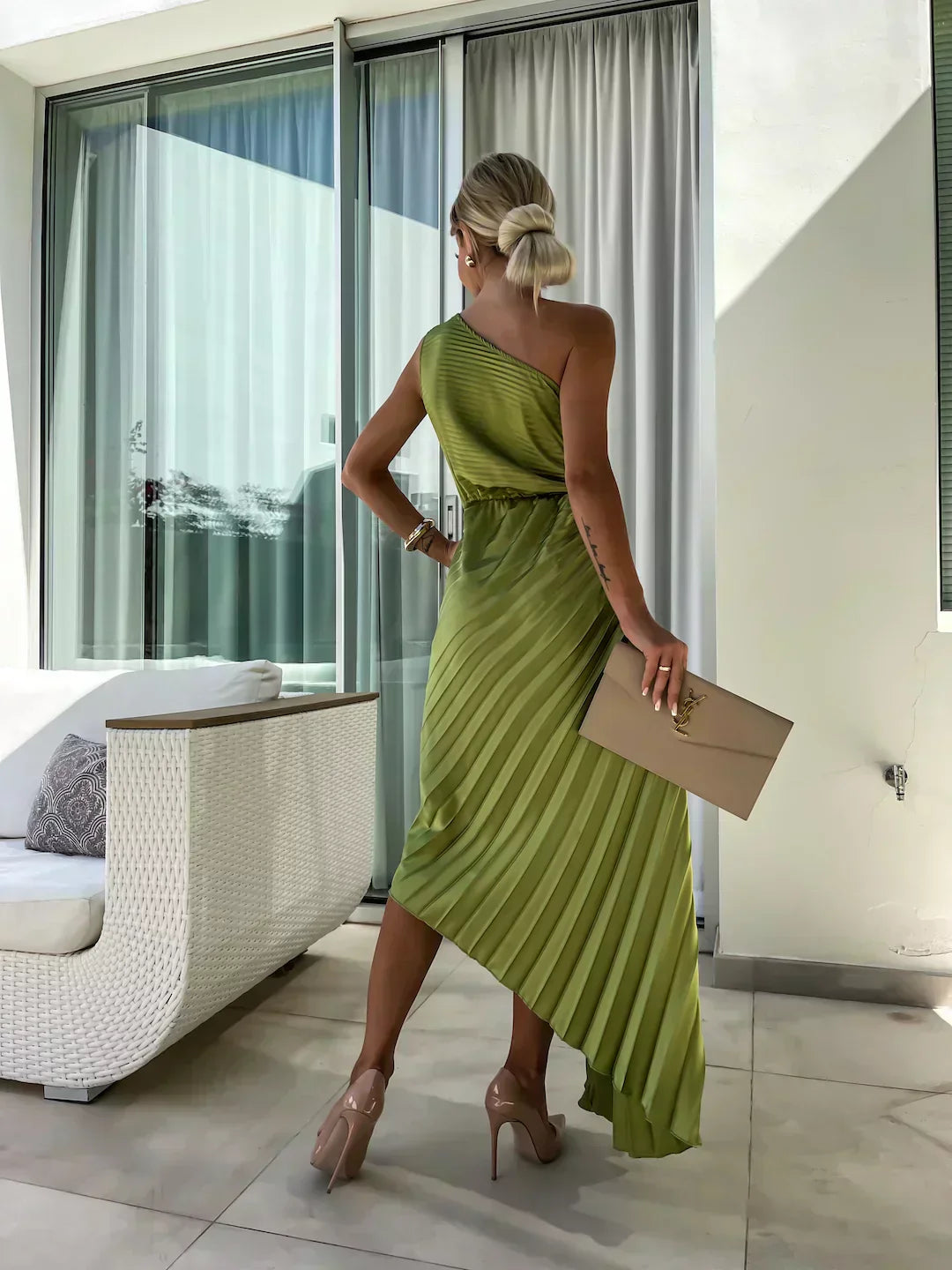 Women's Chic One-shoulder Asymmetric Pleated Evening Dress