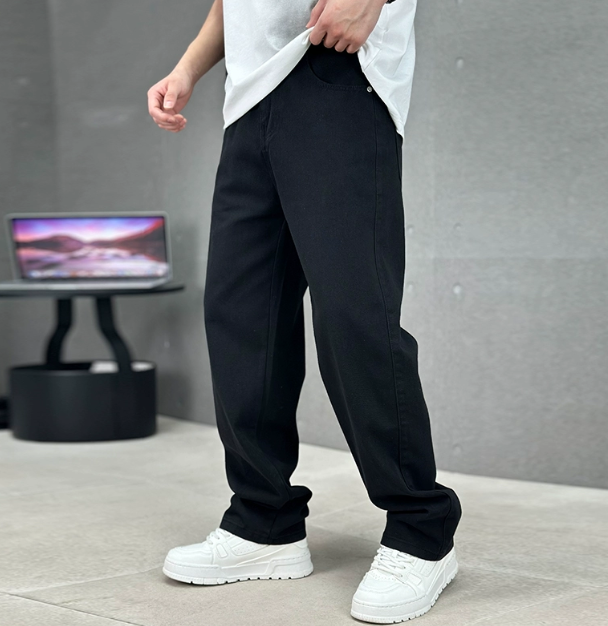 Classic Straight Cut Jeans for Men